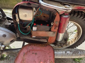 Jawa 250 - 5