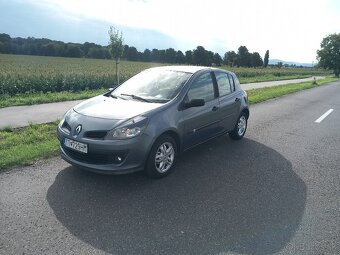 Renault Clio III - 5