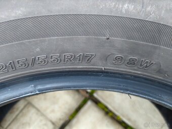 Bridgestone 215/55R17 - 5