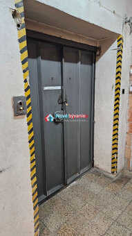 Prenájom, komerčný priestor,290m2, centrum Žiliny (001-28-TO - 5