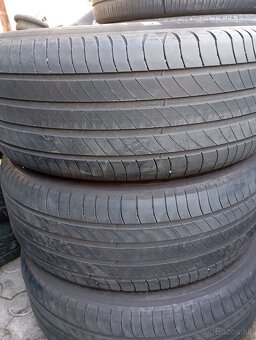 225/55 R17 Michelin - 5