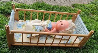 retro postielka s bábikou - 5