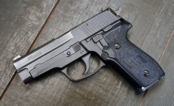 SIG SAUER SP 2022,P228 - 5