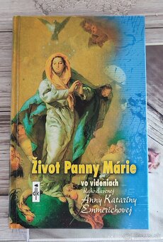Náboženská literatúra a knižky o výchove a vzťahoch - 5