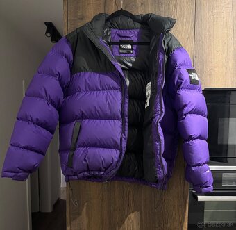THE NORTH FACE RETRO NUPTSE - 5