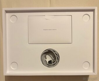 MacBook Air 13 M2 Space grey - 5