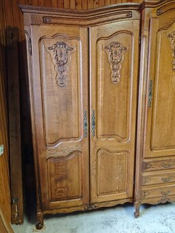 Starožitná skriňa - 5