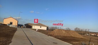 Stavebný pozemok 6,3 áru a 7,2 áru neďaleko NR, TO, HC, PN - 5