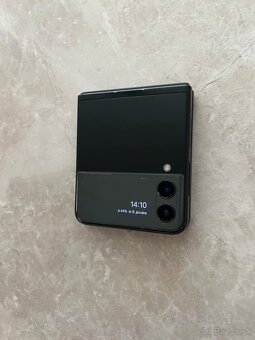 Samsung Galaxy Z Flip 3 - 5