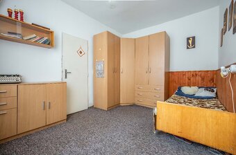 5-izbový RD v obci MADUNICE,o výmere 240 m2, pozemok 706 m2 - 5