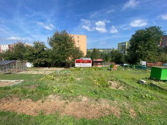 ZNÍŽENÁ CENA  (297m²) ZÁHRADKA NA SÍDLISKU MIER - 5