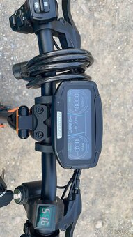 Predám elektrokolobežku Kugoo kirin G2 Pro - 5