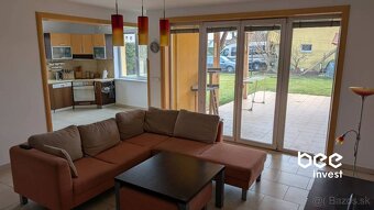 Dobrá ponuka - 6izbový dom s garážou, altánkom a záhradou, v - 5