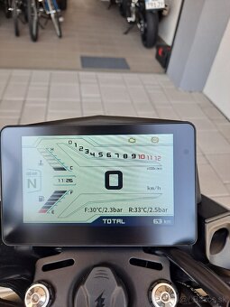 QJ MOTOR SRK 125 S r.v.2025 - 5