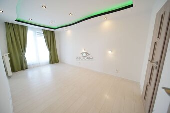 Na predaj 3 izbový byt (77 m²) na 12. p. – KVP, ZOMBOVA - 5