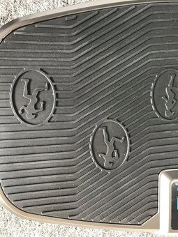 Vibračná 3D doska v TOP stave - 5