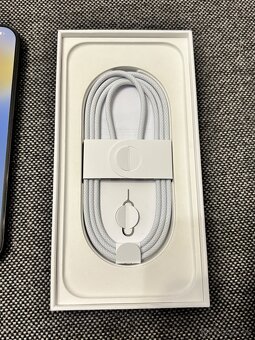 iPhone 16 Pro Max 256GB - 5