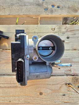 Rozpredam suzuki splash - 5