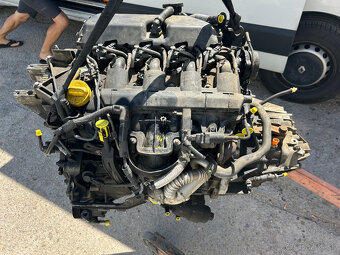 -----RENAULT MASTER ll 2.5 DCi OPEL MOVANO A----- - 5