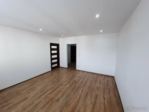 Novinka Malý 3 izbový byt 63 m2 po kompletnej rekonštrukc - 5