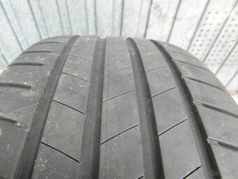 225/45 R18 - 5