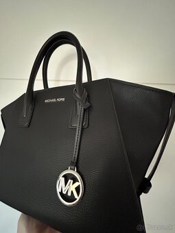 Kabelka Michael Kors Avril - 5