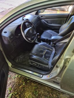 Avensis combi - 5