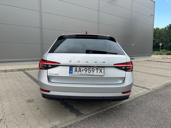 SKODA SUPERB COMBI STYLE FACELIFT 2.0TDi 2021 - 5