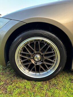 BMW 318d e90 - 5
