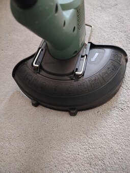 Kosačka strunová Bosch EasyGrassCut 23 - 5