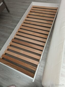 Drevená posteľ 200x90+rošt - 5