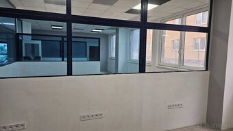 NA PRENÁJOM KANCELÁRSKE PRIESTORY - OPENOFFICE PRE 12-50 ZAM - 5