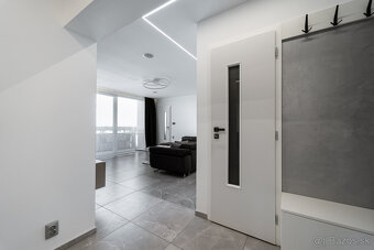 Luxusný 4 izbový byt na predaj, Veľké Kapušany - 5