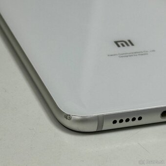 Xiaomi Mi 8 Biely (White) 64GB - 5