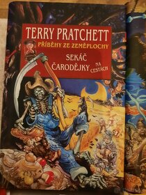 Terry Pratchett Úžasná Plochozem Zeměplocha - 5