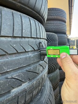 255/35 R19 Bridgestone letne - 5