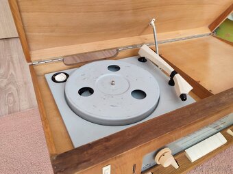 Tesla Capricio - 5