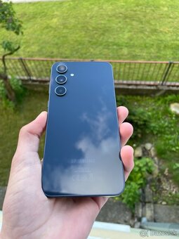 Samsung Galaxy A35 5G 128GB/6RAM - 5