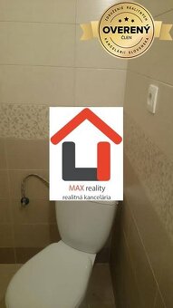 NOVÉ ZÁMKY; VKUSNE OBNOVENÁ GARZONKA - 5