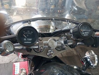 Predám Suzuki Intruder 1500 - 5