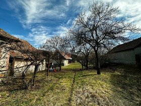 MAĎARSKO - AGGTELEK - 3 IZBOVÝ RODINNÝ DOM S LETNOU KUCHYŇOU - 5