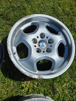 Kolesa bmw styling 23 poškodené - 5