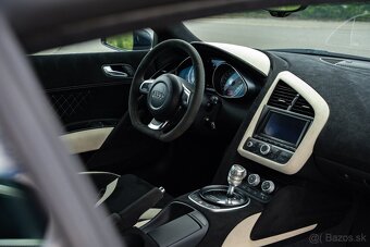 AUDI R8 4.2 V8 FSI QUATTRO R TRONIC - 5