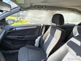 Opel Astra H - 5