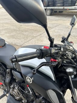 Yamaha MT07 Akrapovic - 5