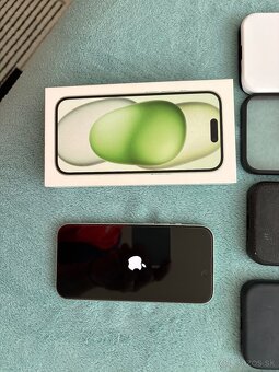 Predám iPhone 15 128GB zelený - 5