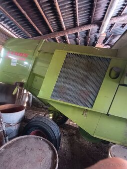 Predám obylný kombajn Claas consul - 5