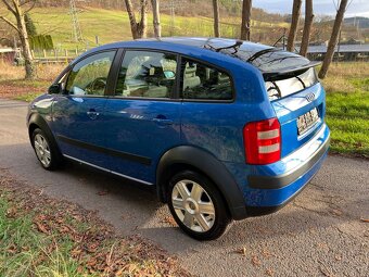 Audi A2 1.4TDI 66kw 2004 171000km modra metaliza - 5