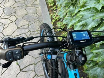 Predám elektrobicykel GIANT - 5