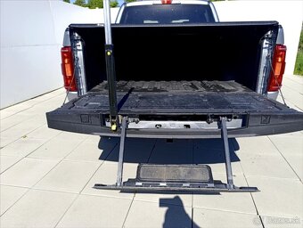 Ford f-150 - 5